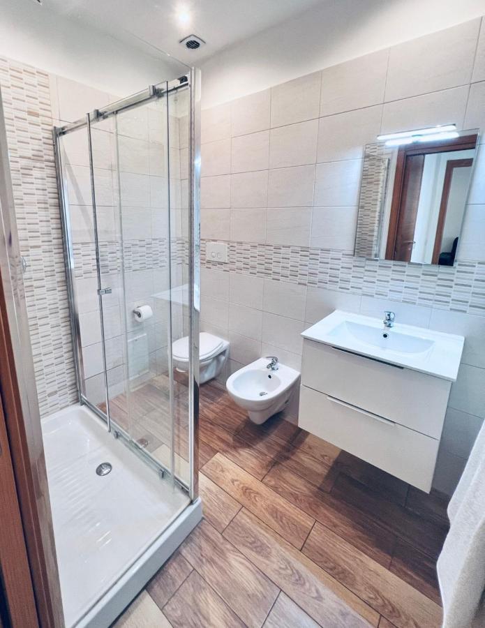 Castle Suite Bari Esterno foto