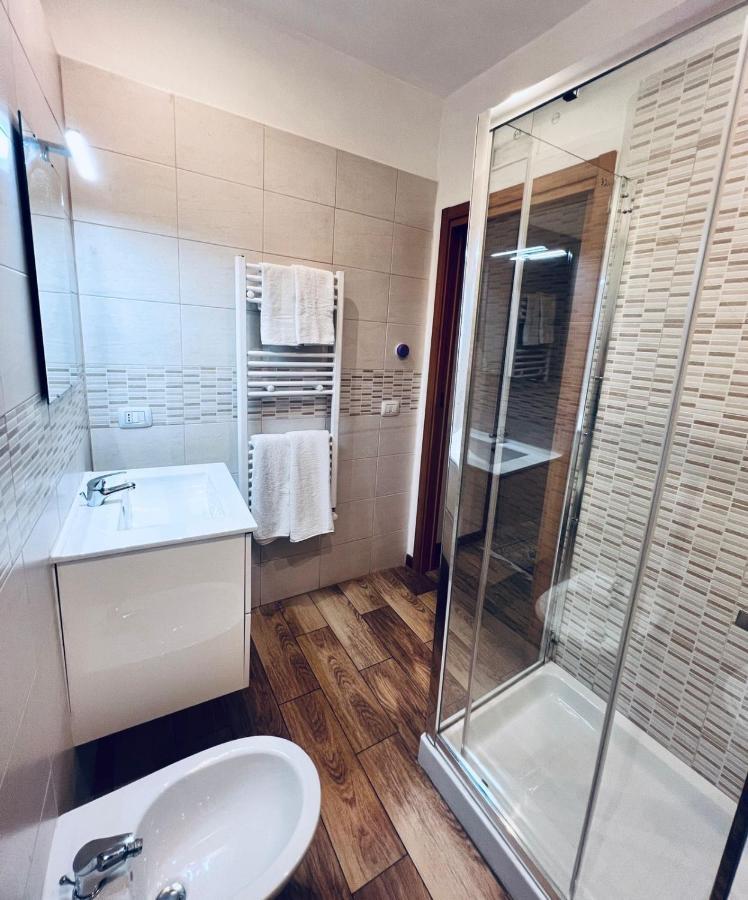 Castle Suite Bari Esterno foto
